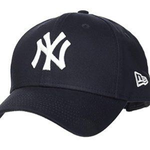 Women's adjustable baseball cap